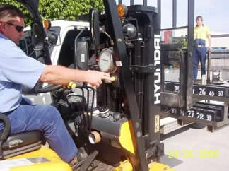 Click here for pallet jacks,forklift trucks,forklift rentals,material handling equipment,forklift operator certification and forklift service