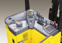 Hyundai reach truck controls