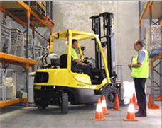 electric_forklift